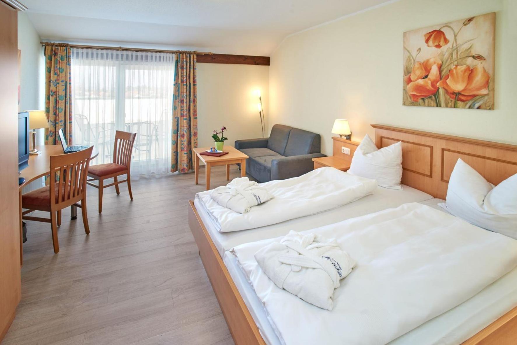 Apparthotel Minerva Diana Octavia บัดเกิกกิง ภายนอก รูปภาพ