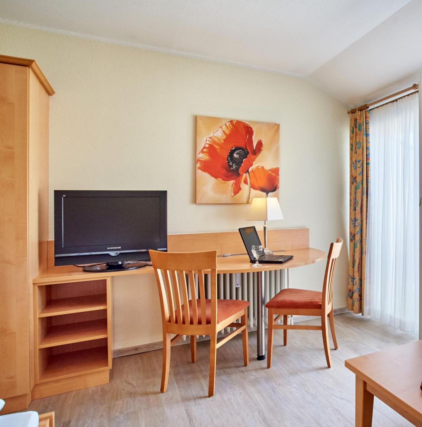 Apparthotel Minerva Diana Octavia บัดเกิกกิง ภายนอก รูปภาพ