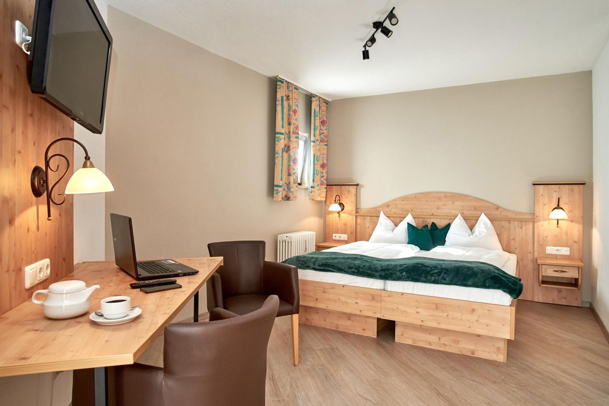 Apparthotel Minerva Diana Octavia บัดเกิกกิง ภายนอก รูปภาพ