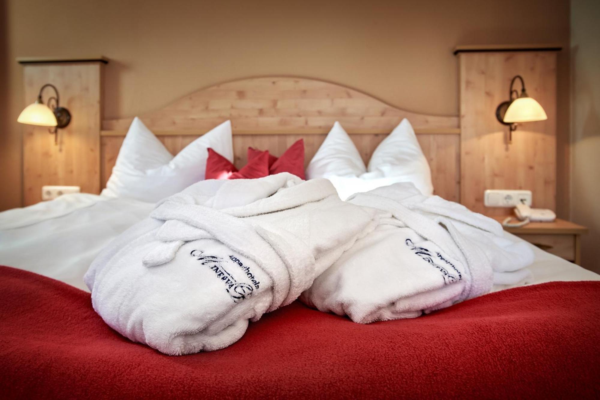 Apparthotel Minerva Diana Octavia บัดเกิกกิง ภายนอก รูปภาพ